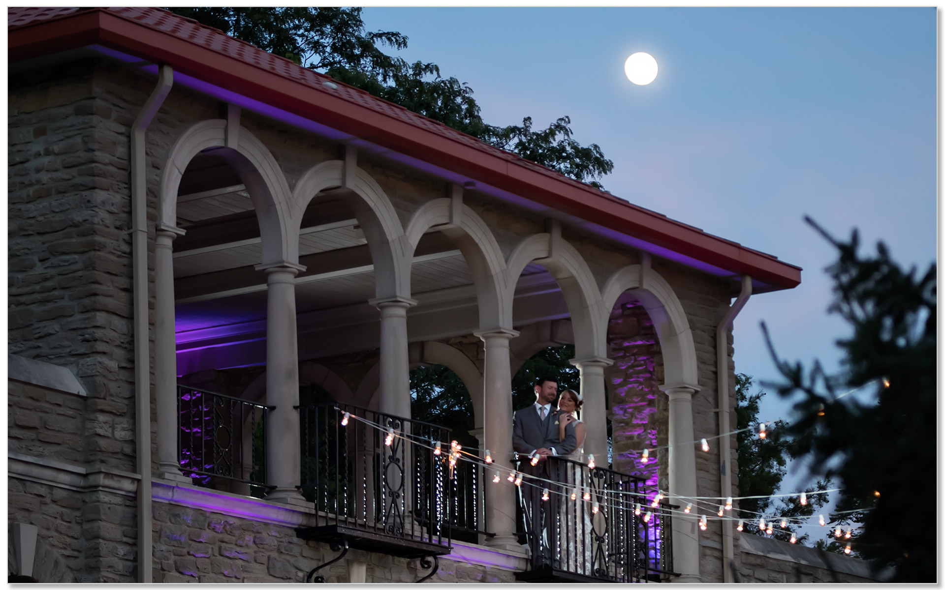 Alms Park Cincinnati Moonlight wedding